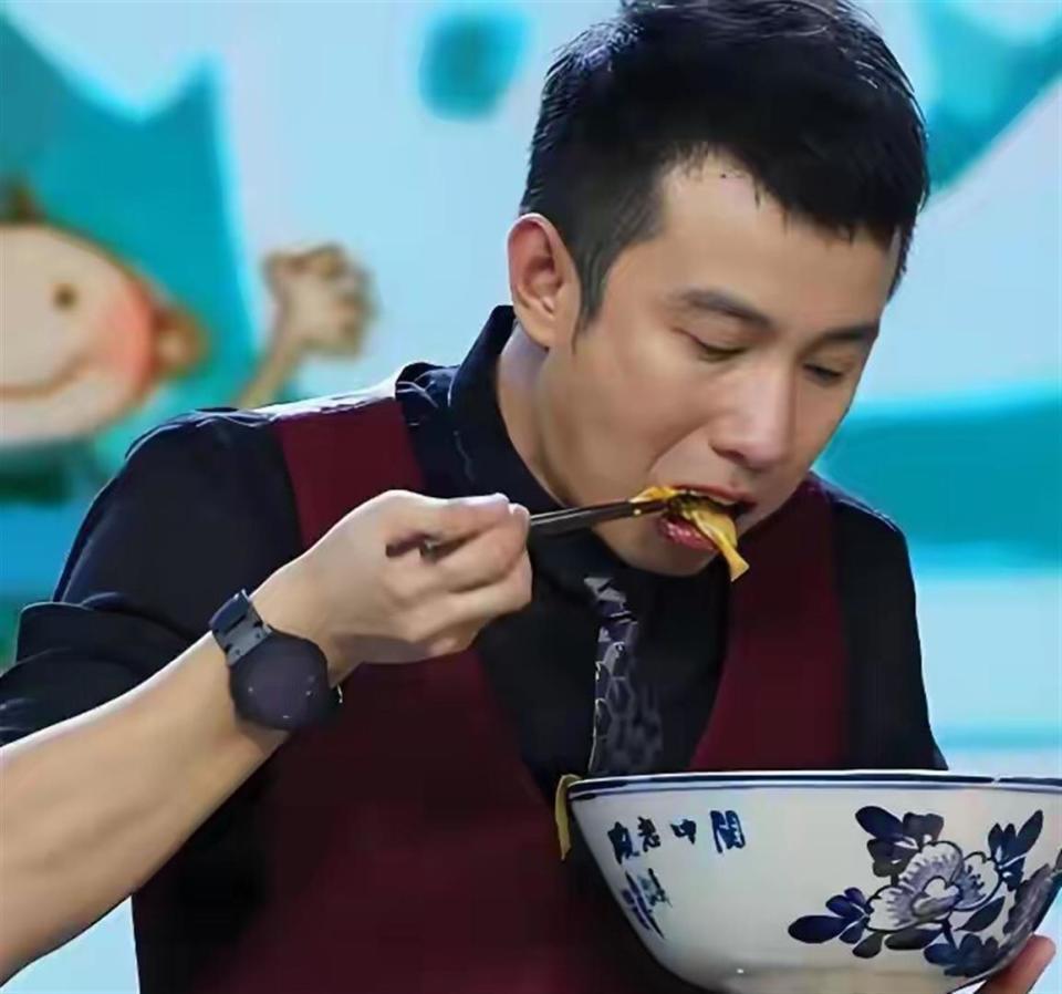 离春节不到2个月，49岁马伊琍传出两个喜讯，刘德华的话太对了(图16)