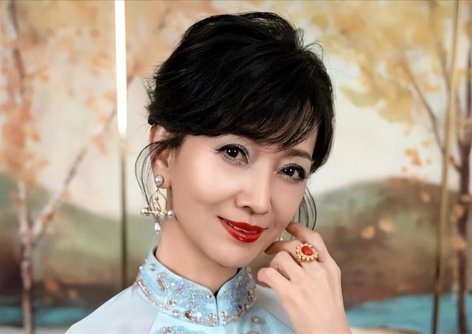 再多钱有什么用？72岁赵雅芝如今现状，给所有中老年人提了个醒(图8)