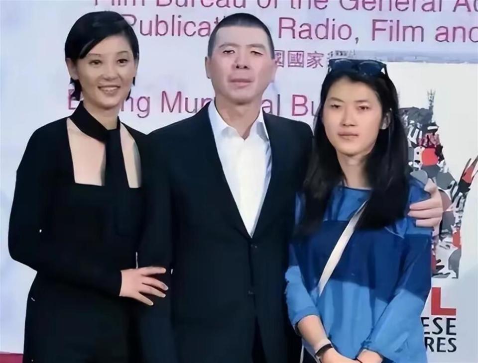 世上没有后悔药？离婚传闻真相大白后的徐帆，已经走了另一条路(图11)