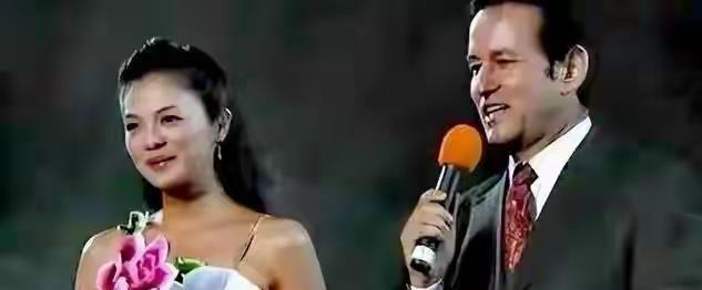 曾是央视知名主持,如今桂林街头买菜!她的选择为何让人深思?(图3) 曾是央视知名主持,如今桂林街头买菜!她的选择为何让人深思?(图3)