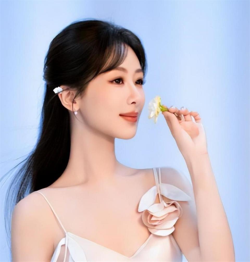 大反差!马思纯公然曝光杨紫私生活,网友:和想象中很不一样(图4) 大反差!马思纯公然曝光杨紫私生活,网友:和想象中很不一样(图4)