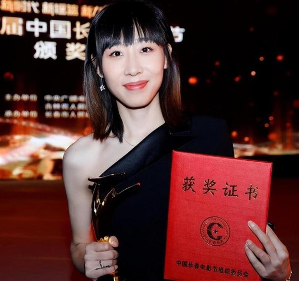 结婚2年出轨1年，离婚13年后仍单身的任素汐，到底做错了什么？(图6)