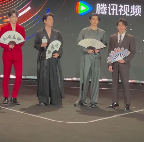 男演员身高多重要？看霍建华跟乔振宇就知道，再帅也扛不住同框(图19)