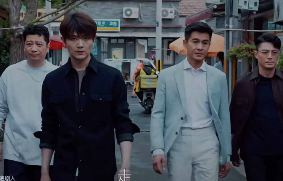 男演员身高多重要？看霍建华跟乔振宇就知道，再帅也扛不住同框(图20)