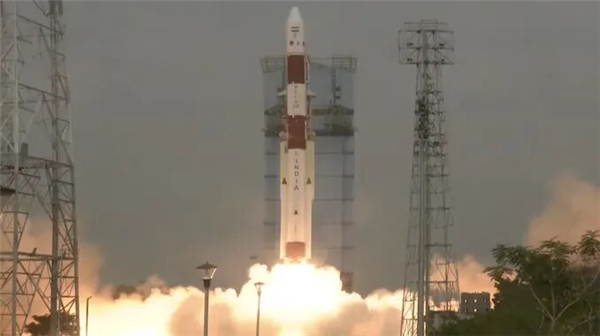 印度王牌火箭PSLV两连败！多国16颗卫星变成“海底捞”(图2)