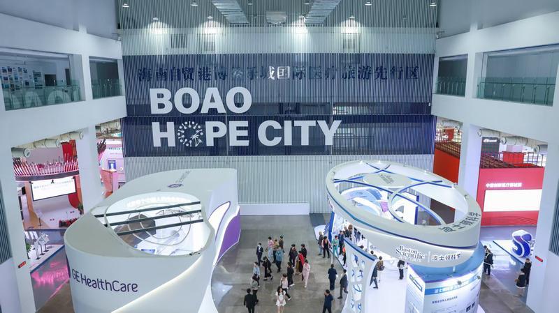 打飞的来中国就医，“国际诊疗目的地”背后