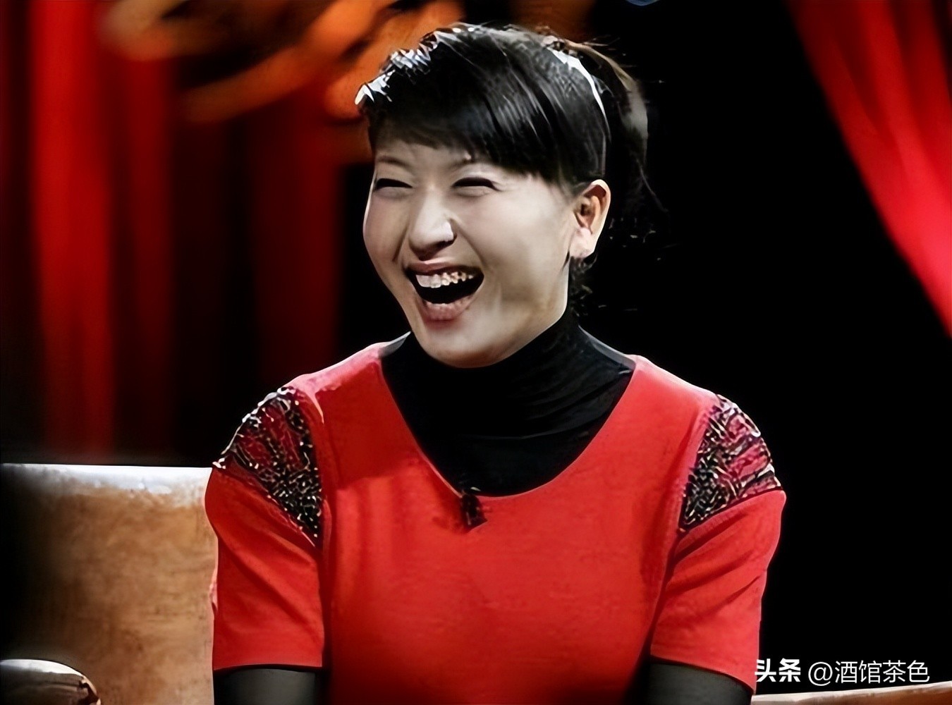 闫学晶的前夫原来是他，曾慧眼发掘小沈阳，身家不菲却行事低调(图6)