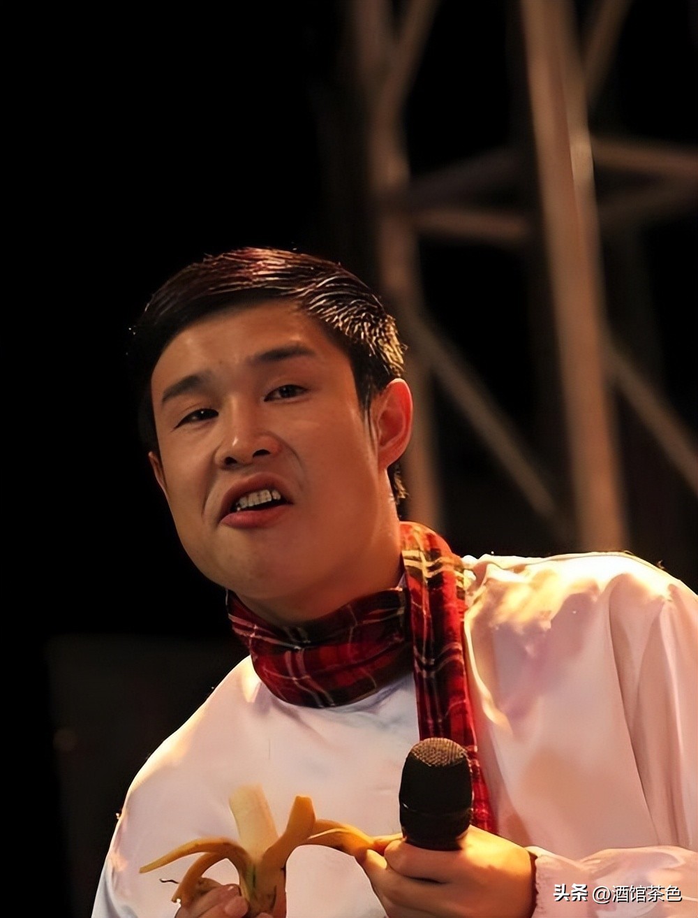 闫学晶的前夫原来是他，曾慧眼发掘小沈阳，身家不菲却行事低调(图14)