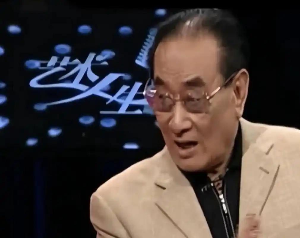 他发誓要与亡妻合葬，却在4年后娶了妻子闺蜜，背后隐情令人震惊(图14)