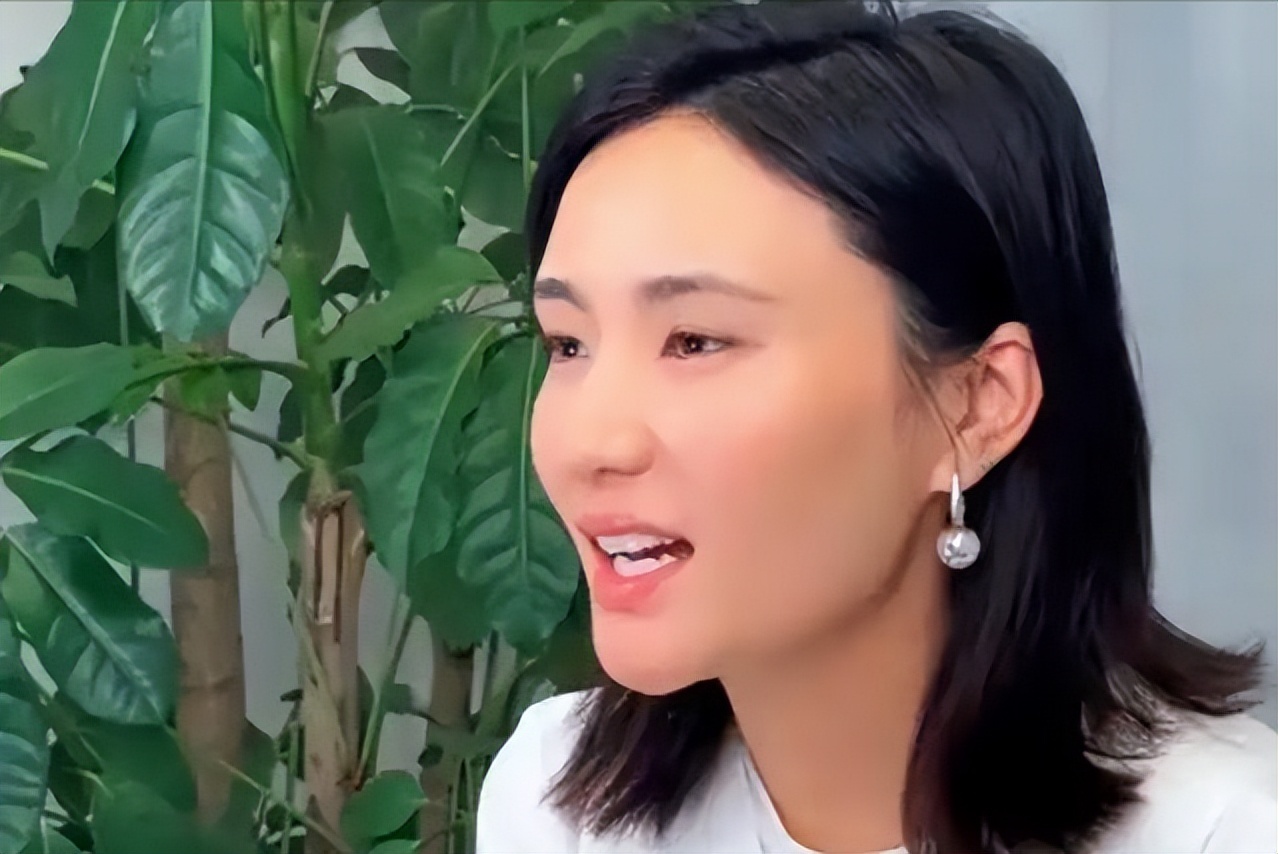 官宣离婚仅过3个月，高调谈论再婚的李亚鹏，没给前妻留一丝体面(图8)