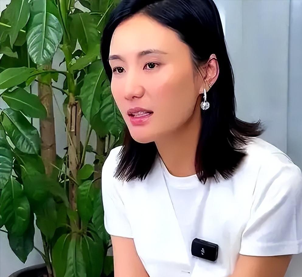 官宣离婚仅过3个月，高调谈论再婚的李亚鹏，没给前妻留一丝体面(图13)