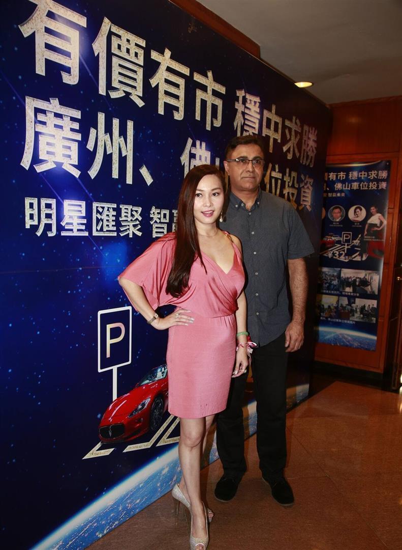 48岁TVB艺人宣布复出，离婚六年净身出户，息影后转行经商十余年(图3)