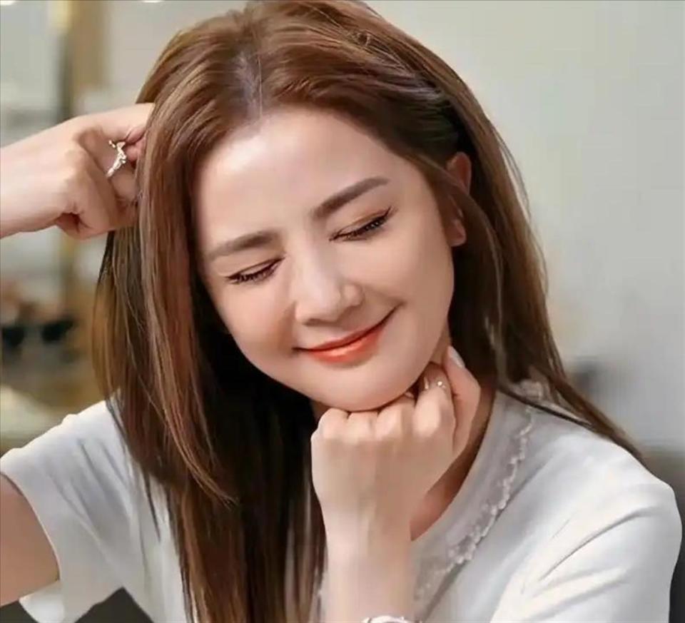 婚前出轨、顶流女星生子、自曝恋情，1月刚过半，娱乐圈又有新瓜(图15)