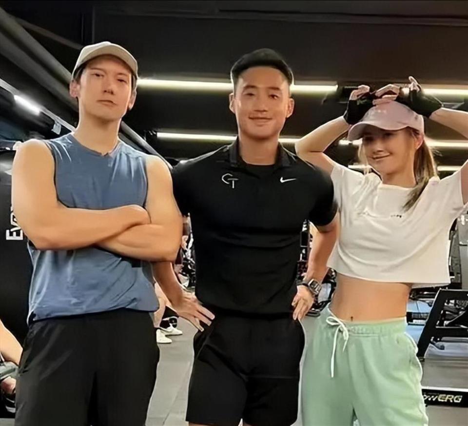 婚前出轨、顶流女星生子、自曝恋情，1月刚过半，娱乐圈又有新瓜(图16)