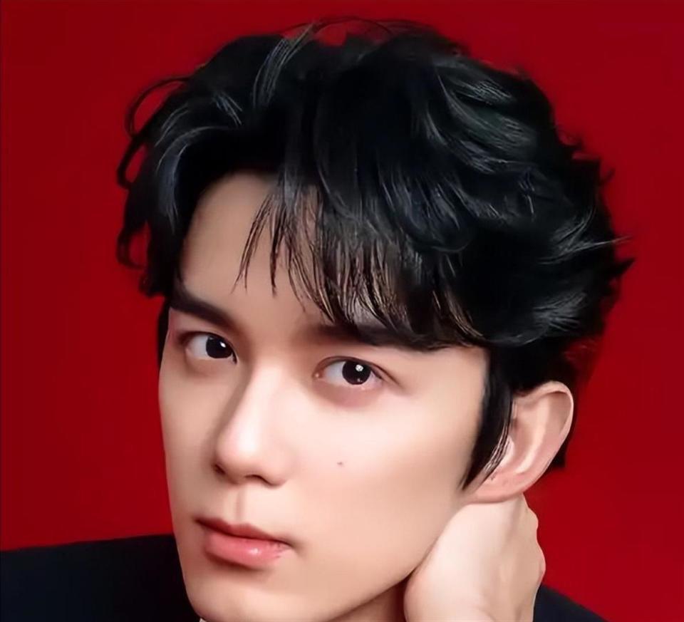 婚前出轨、顶流女星生子、自曝恋情，1月刚过半，娱乐圈又有新瓜(图27)