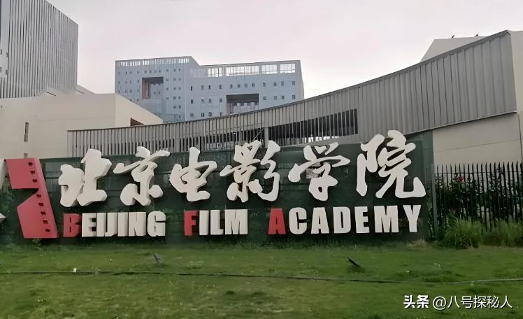 原来他早已去世,15岁演戏44岁走红,47岁患癌离世,哥哥是熟面孔(图10) 原来他早已去世,15岁演戏44岁走红,47岁患癌离世,哥哥是熟面孔(图10)