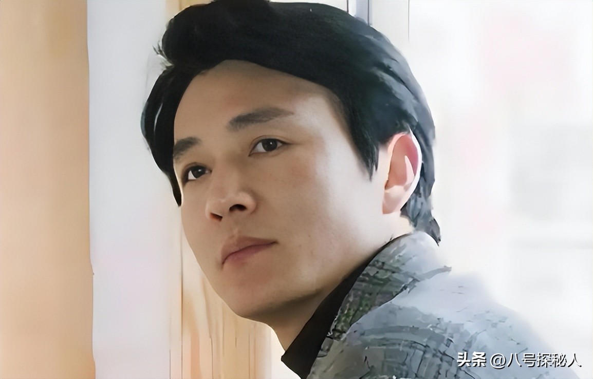 原来他早已去世,15岁演戏44岁走红,47岁患癌离世,哥哥是熟面孔(图18) 原来他早已去世,15岁演戏44岁走红,47岁患癌离世,哥哥是熟面孔(图18)