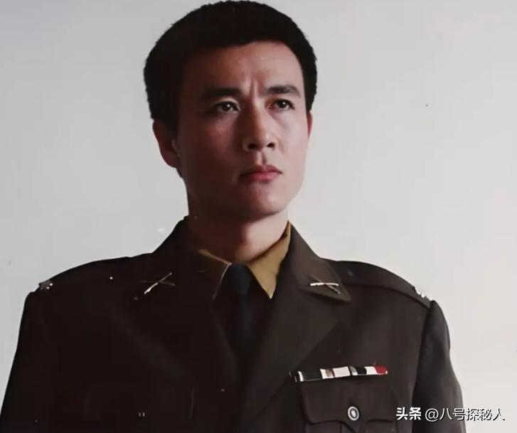 原来他早已去世,15岁演戏44岁走红,47岁患癌离世,哥哥是熟面孔(图20) 原来他早已去世,15岁演戏44岁走红,47岁患癌离世,哥哥是熟面孔(图20)