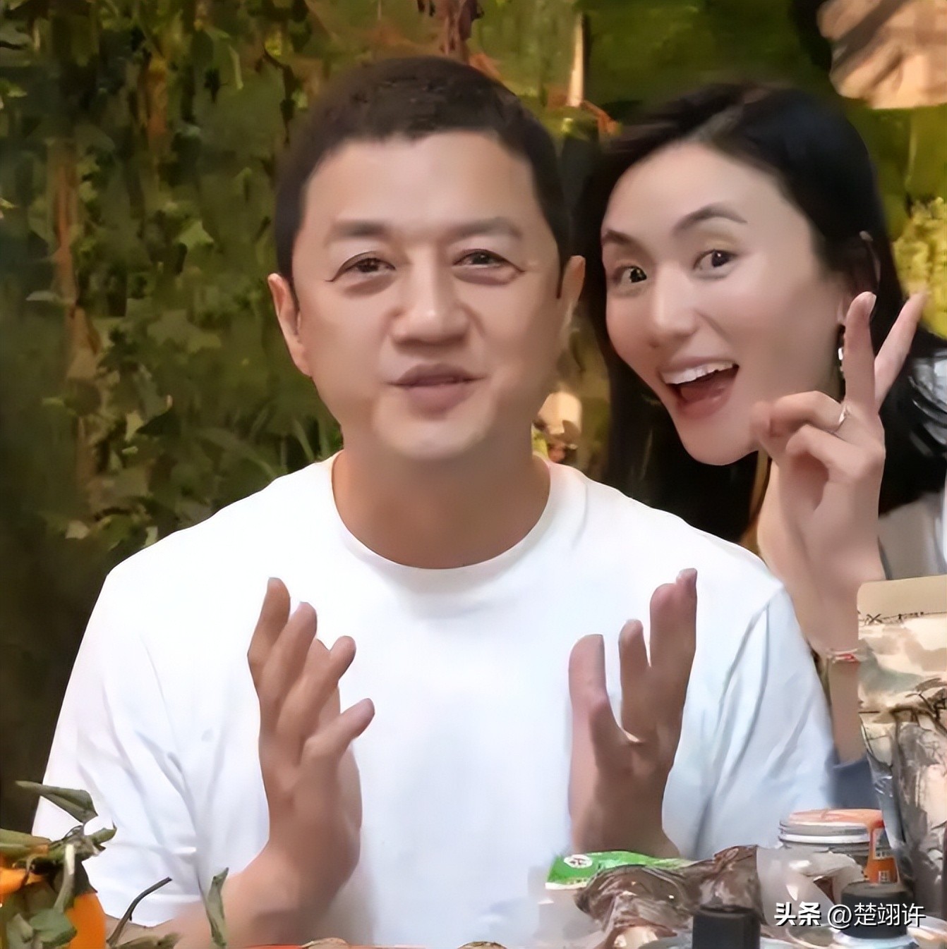 离婚才3个月，高调谈论再婚的李亚鹏，没给海哈金喜留一丝体面(图10)