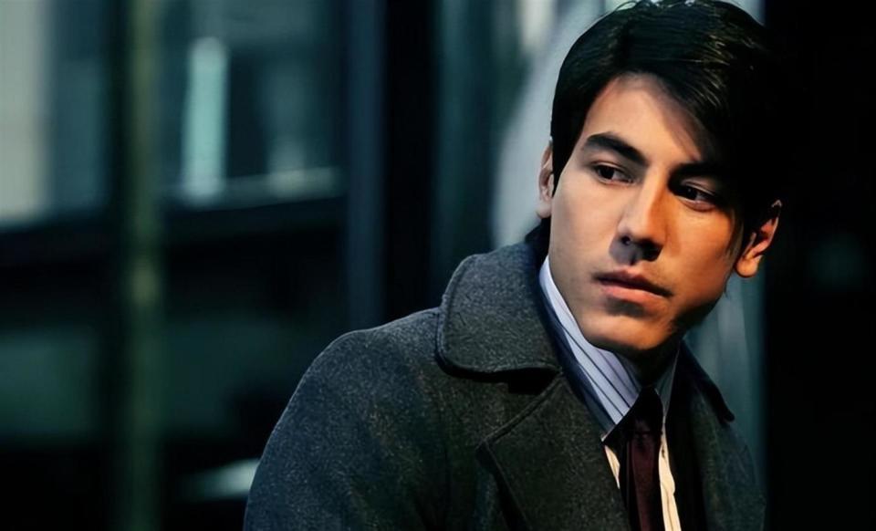 45岁萧亚轩依然单身未婚，她的前任已经怀上二胎，也是姐弟恋(图9)