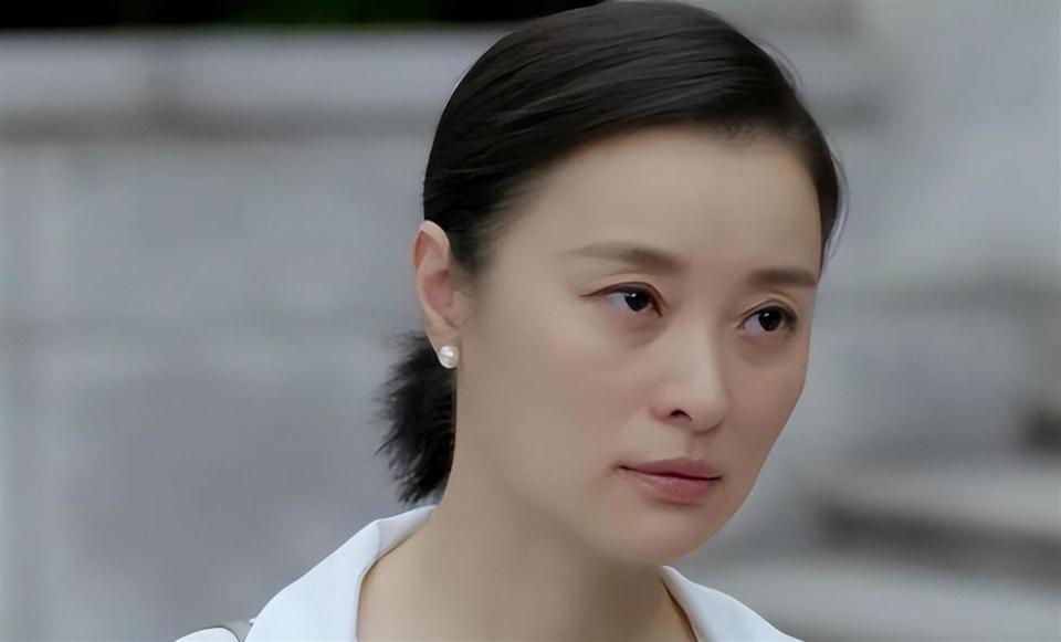 分手20年不提吴越，再看被婚姻捆绑的陈建斌，才明白蒋勤勤多聪明(图6)