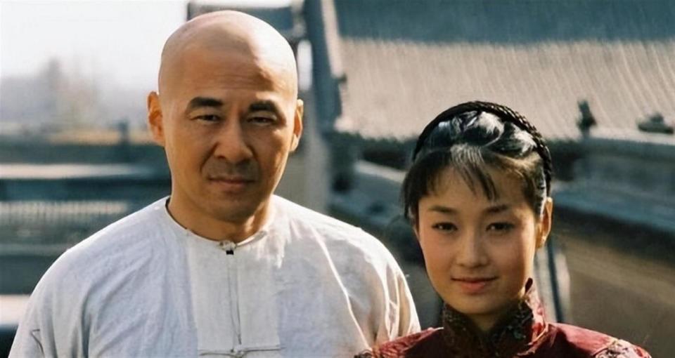 分手20年不提吴越，再看被婚姻捆绑的陈建斌，才明白蒋勤勤多聪明(图9)