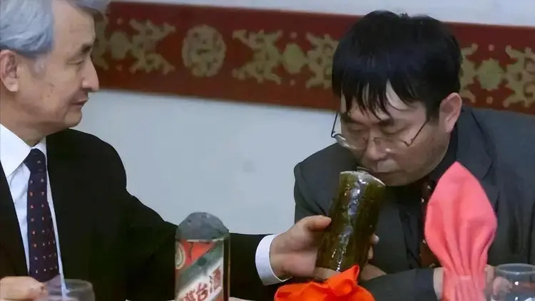 聂卫平去世仅1天，恶心的一幕发生，私生活被扒，郎平也受牵连(图11)