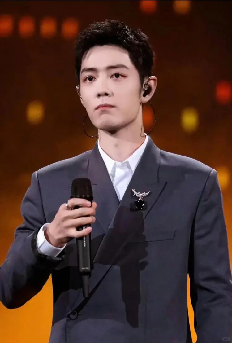 钱再多有什么用？35岁成毅的遭遇，彻底暴露一个“小圈子”的恶俗(图19)