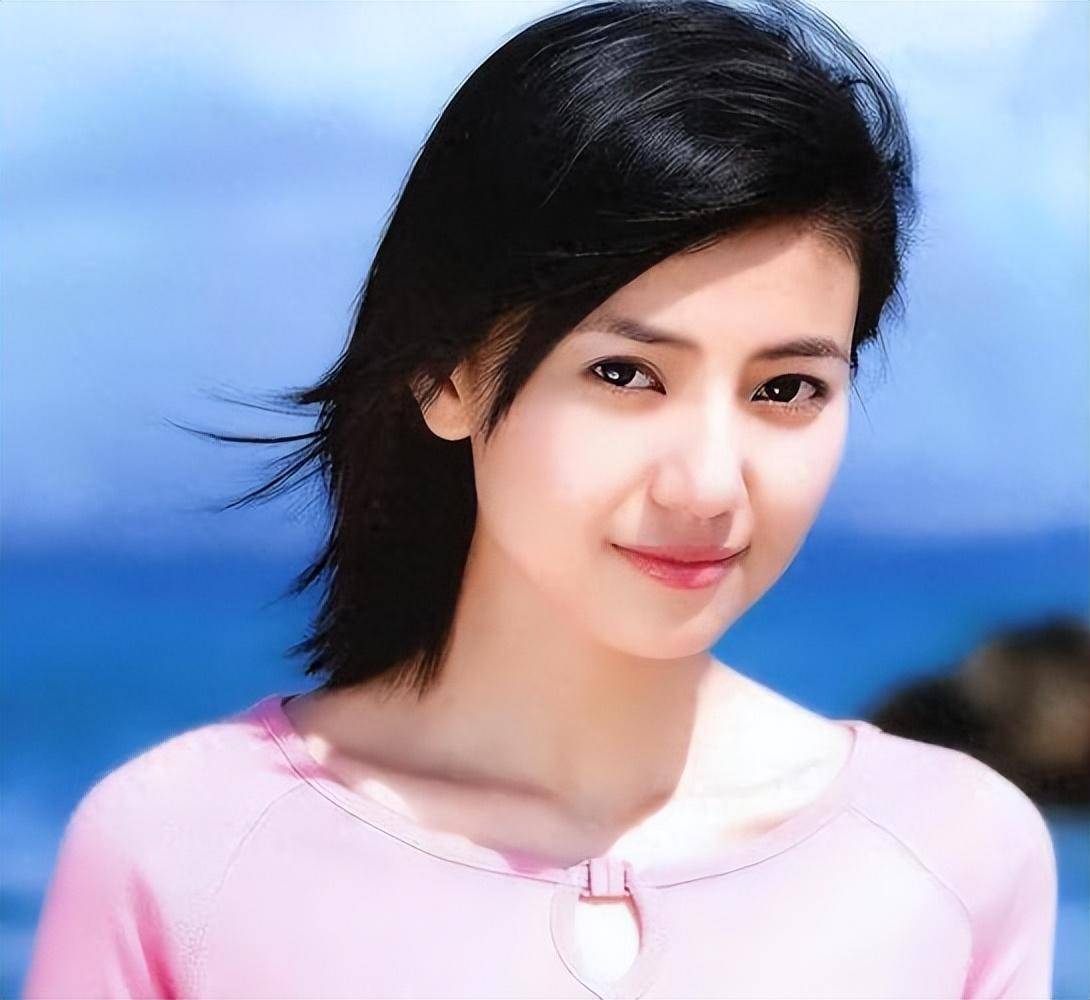 和高圆圆结婚12年，自曝夫妻生活的赵又廷，给娱乐圈上了一课(图5)