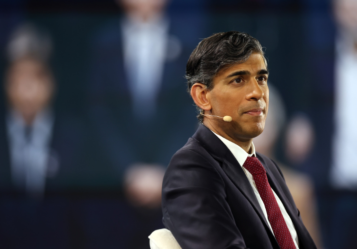 美媒：特朗普令全球秩序崩坏，政商精英却争相随他奔赴达沃斯(图2)