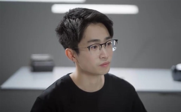 重新当选B站百大UP主何同学：很多人非常不喜欢我(图2)