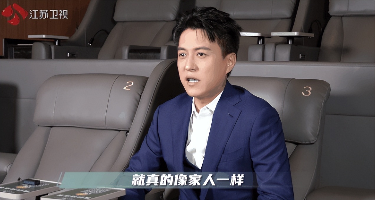 官媒亲宣！49岁刘敏涛传来喜讯，事实证明，靳东当初的评价没说错(图18)