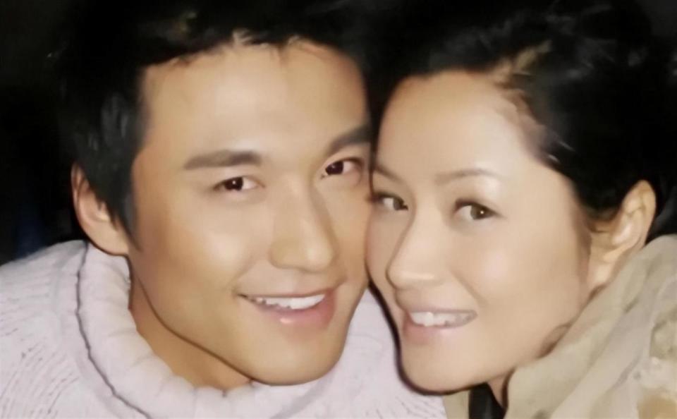 30年三次错过爱情，胡兵用一生的陪伴，给了瞿颖最稳妥的回应(图8)