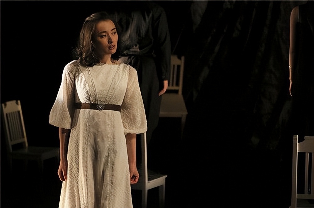 没想到，51岁“不婚不育”的吴越，已经走上了另一条人生大道(图8)