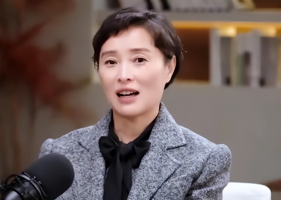 没想到，51岁“不婚不育”的吴越，已经走上了另一条人生大道(图18)