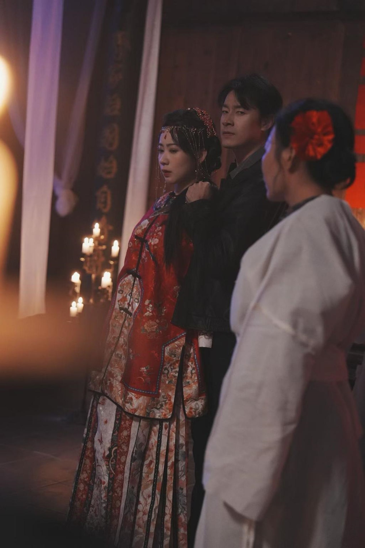 短剧红利狂欢下：屏幕里手握数亿元的“霸总”，屏幕外追要万元欠薪？(图6)