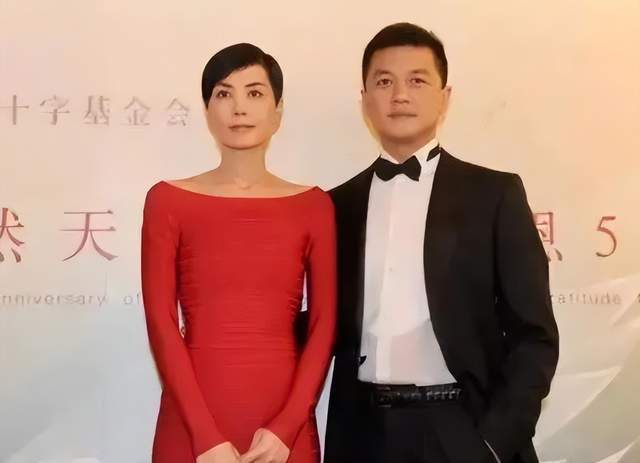 王菲被曝10年匿名向嫣然天使基金会捐赠3268万元，仅以“覆盖行政成本”为唯一标注(图2)