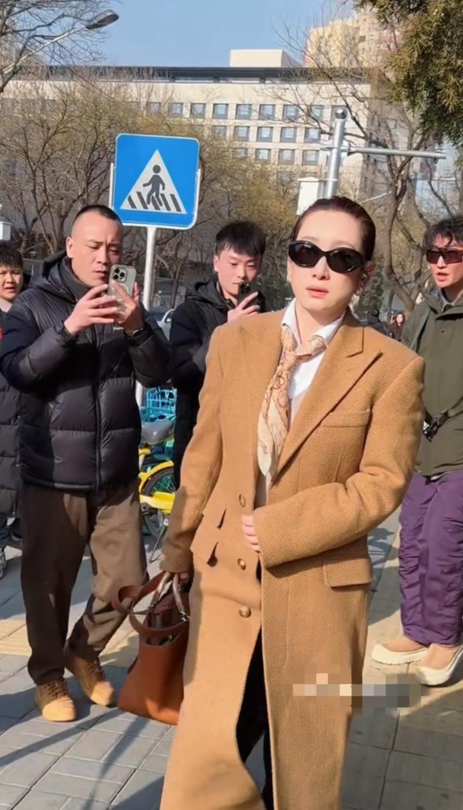 央视春晚彩排，37位明星亮相，沙溢引人发笑，小品演员“大换血”(图23)