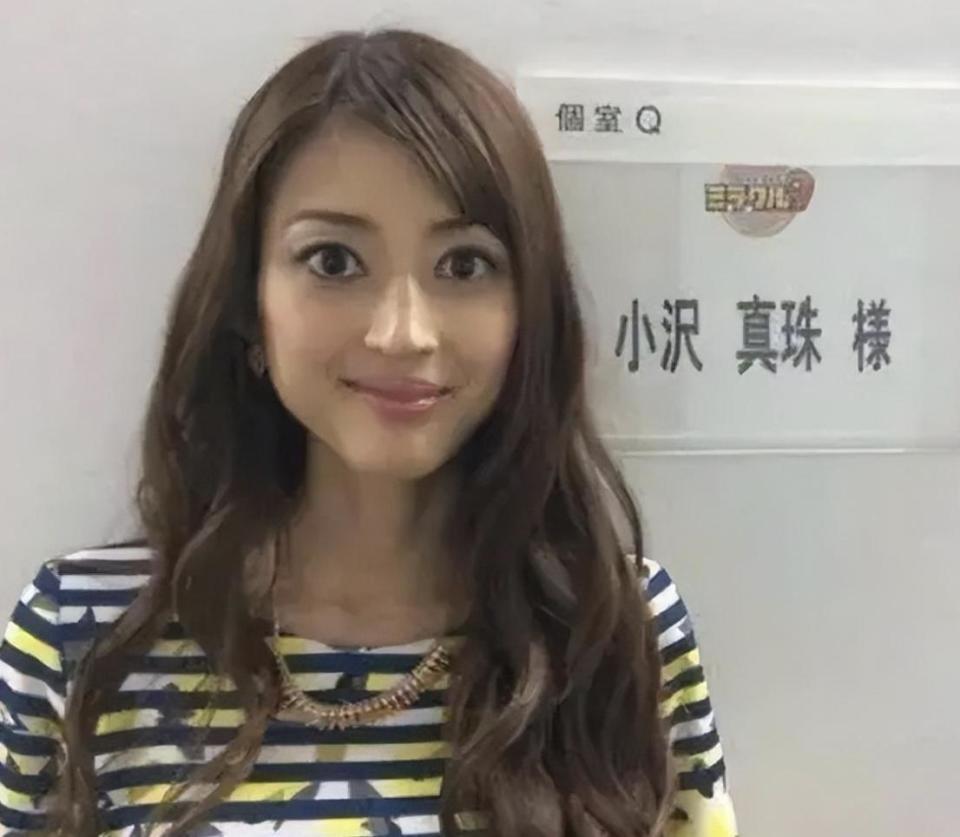 美貌的天敌不是发福而是发腮！从林青霞到刘亦菲都因发腮颜值暴跌(图8)