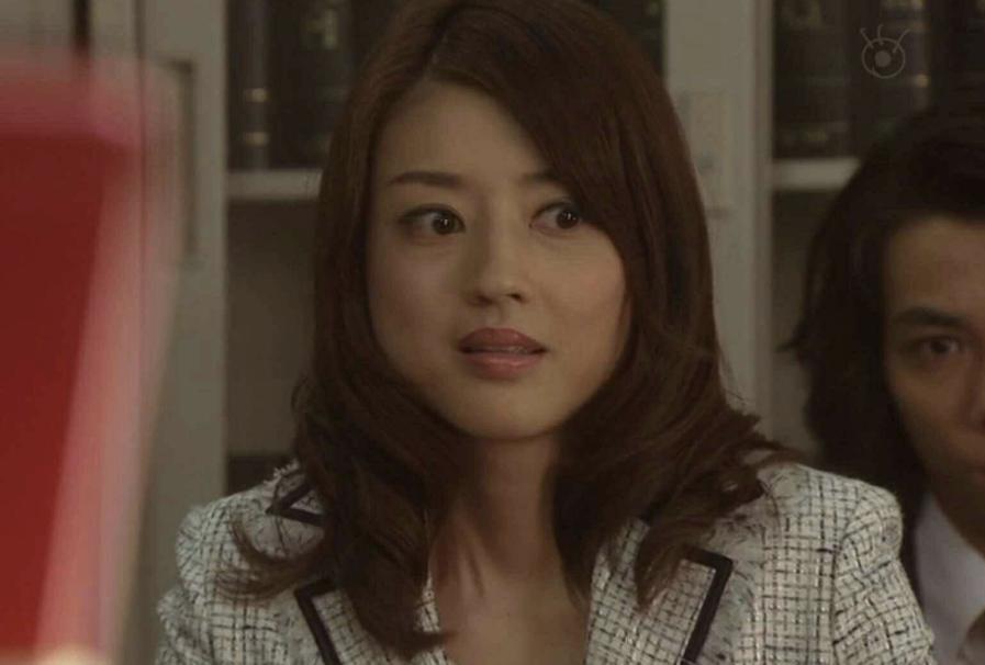 美貌的天敌不是发福而是发腮！从林青霞到刘亦菲都因发腮颜值暴跌(图6)