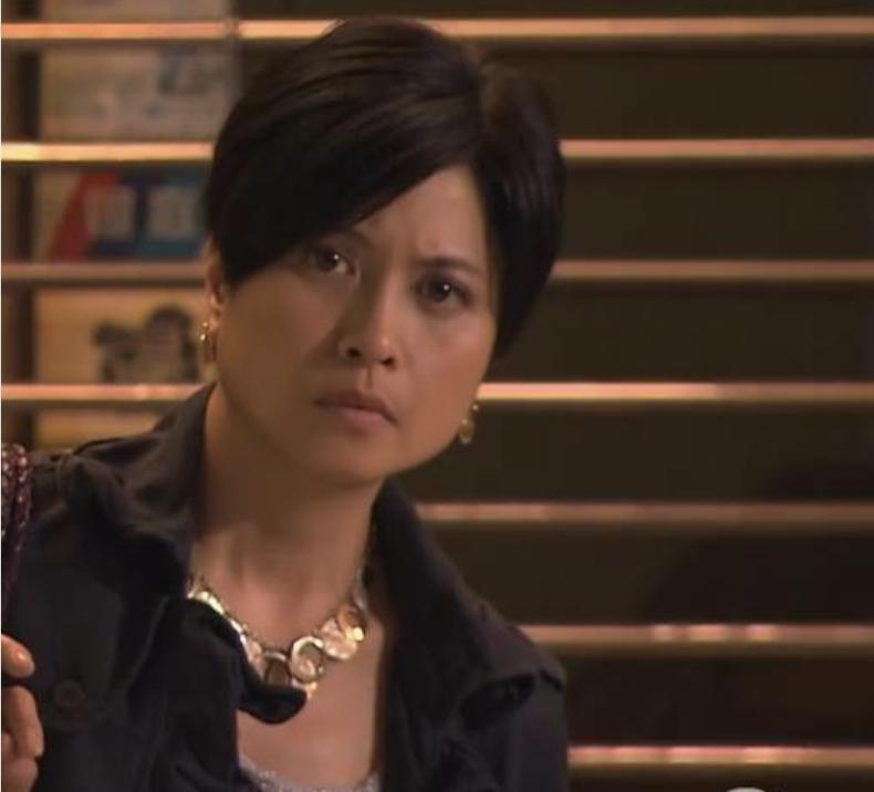 美貌的天敌不是发福而是发腮！从林青霞到刘亦菲都因发腮颜值暴跌(图15)