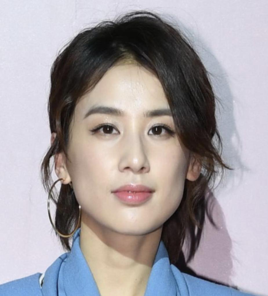 美貌的天敌不是发福而是发腮！从林青霞到刘亦菲都因发腮颜值暴跌(图30)