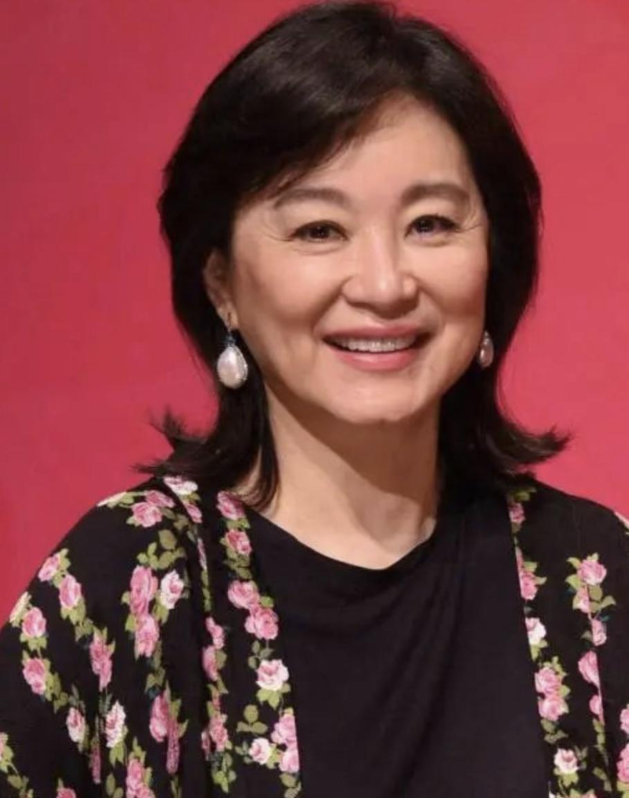 美貌的天敌不是发福而是发腮！从林青霞到刘亦菲都因发腮颜值暴跌(图42)