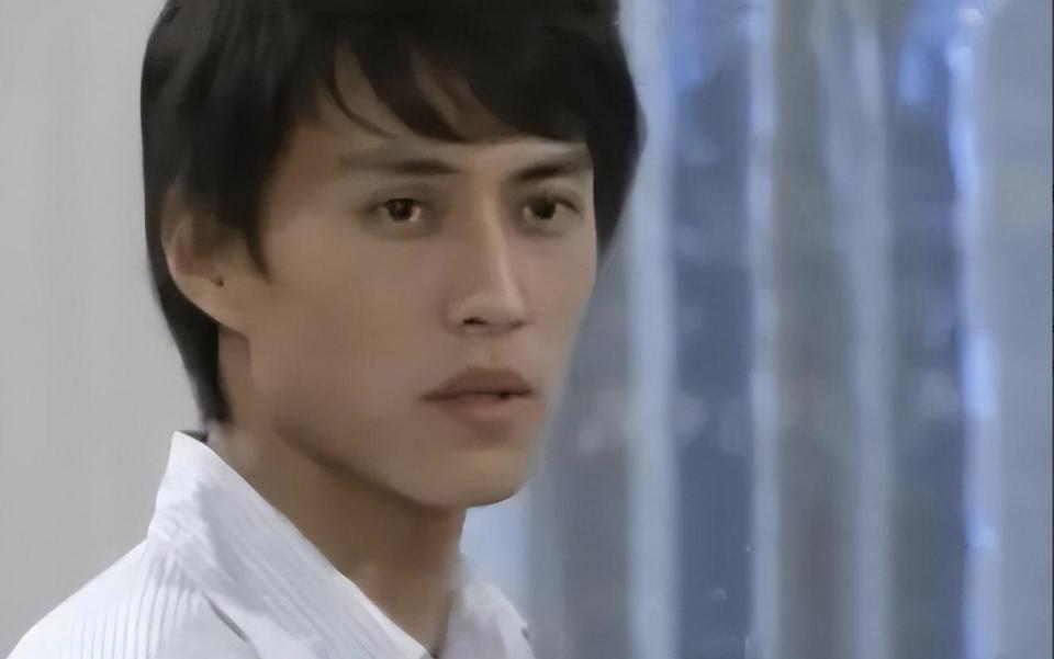 美貌的天敌不是发福而是发腮！从林青霞到刘亦菲都因发腮颜值暴跌(图55)