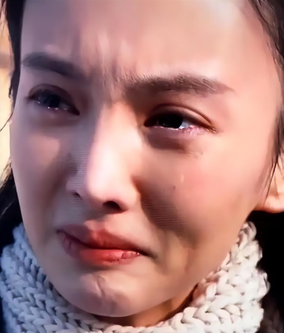 官媒发文，35岁金晨再破天花板，让张继科和整个娱乐圈沉默了(图11)