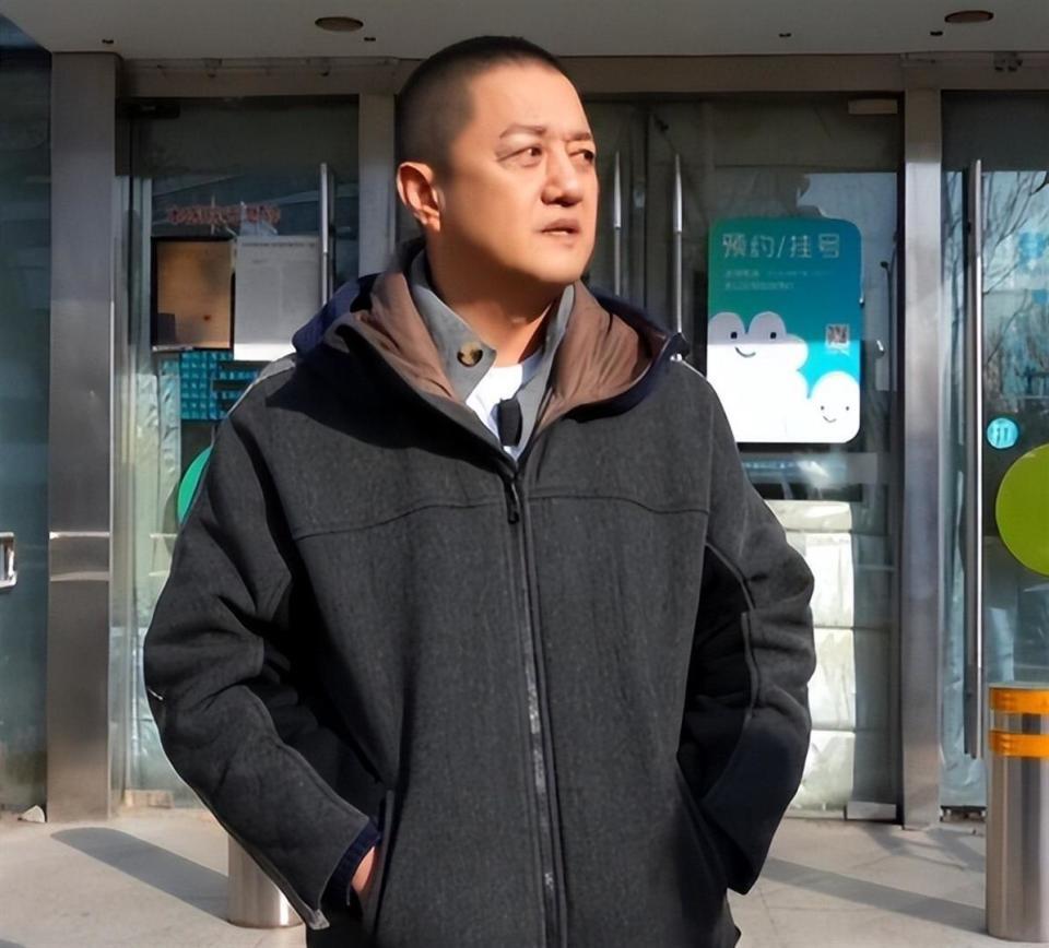 王菲没想到，公开求助哽咽落泪的李亚鹏，2天收1291万被网友力挺(图13)