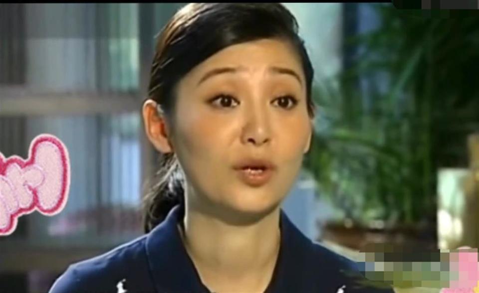 徐帆被指遭养女疏远？放淡事业陪护19年，她的托举不输亲生母亲(图14)