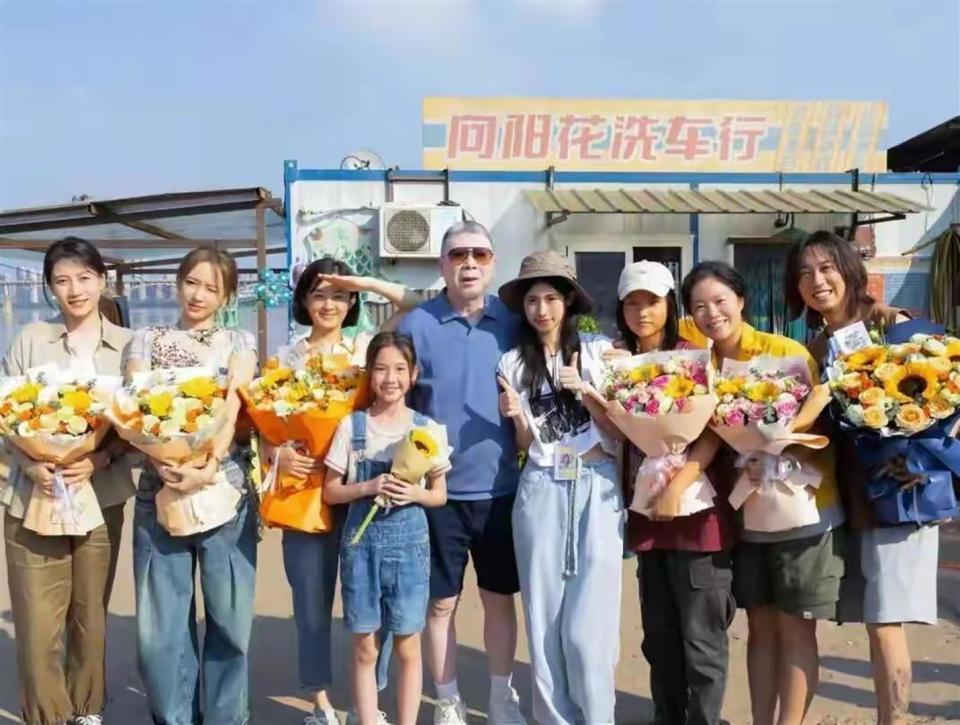 徐帆被指遭养女疏远？放淡事业陪护19年，她的托举不输亲生母亲(图13)