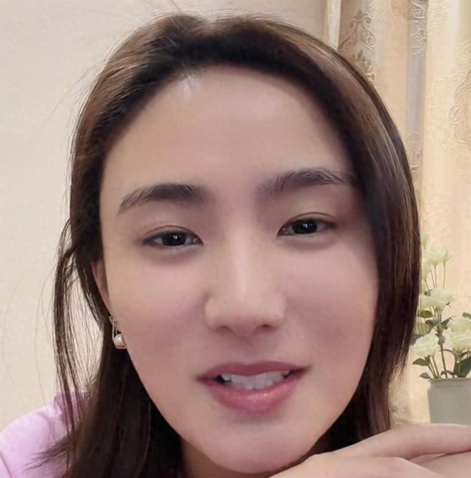 海哈金喜开播，满屏都是复婚，谈起前夫李亚鹏，她感谢网友的认可(图3)