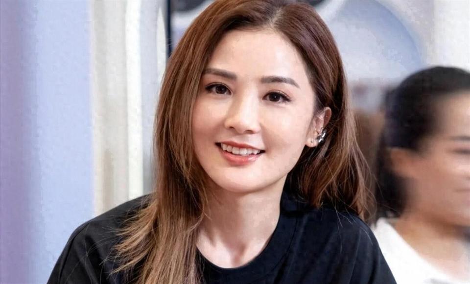 阿sa官宣恋情后，恶心一幕上演，男方被扒底朝天，王子文也遭牵连(图4)